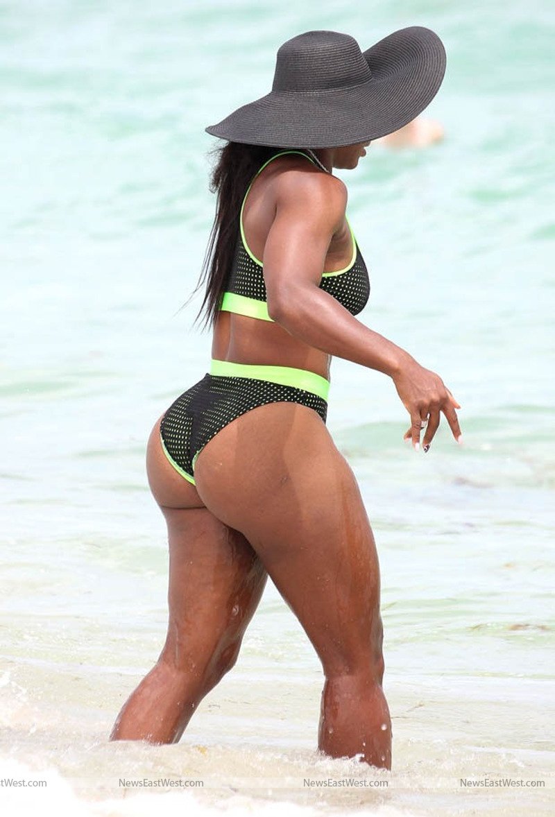 Serena Williams photo in a swimsuit