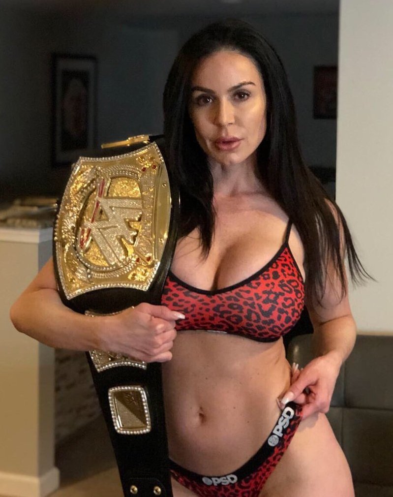 Kendra Last Instagram