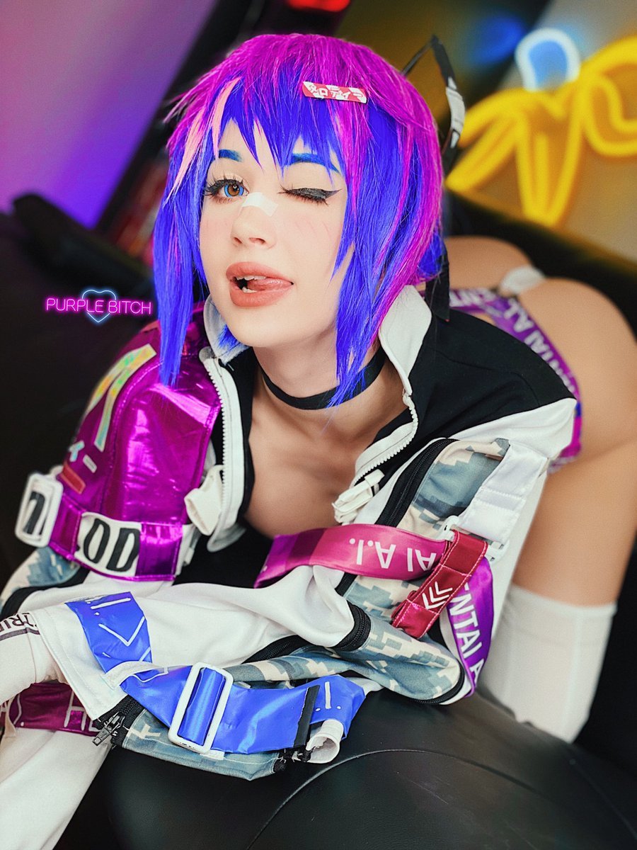 Bel Dolphin ahegao