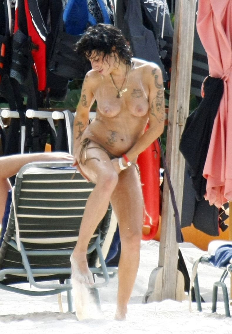 Lady Gaga Naked Tits