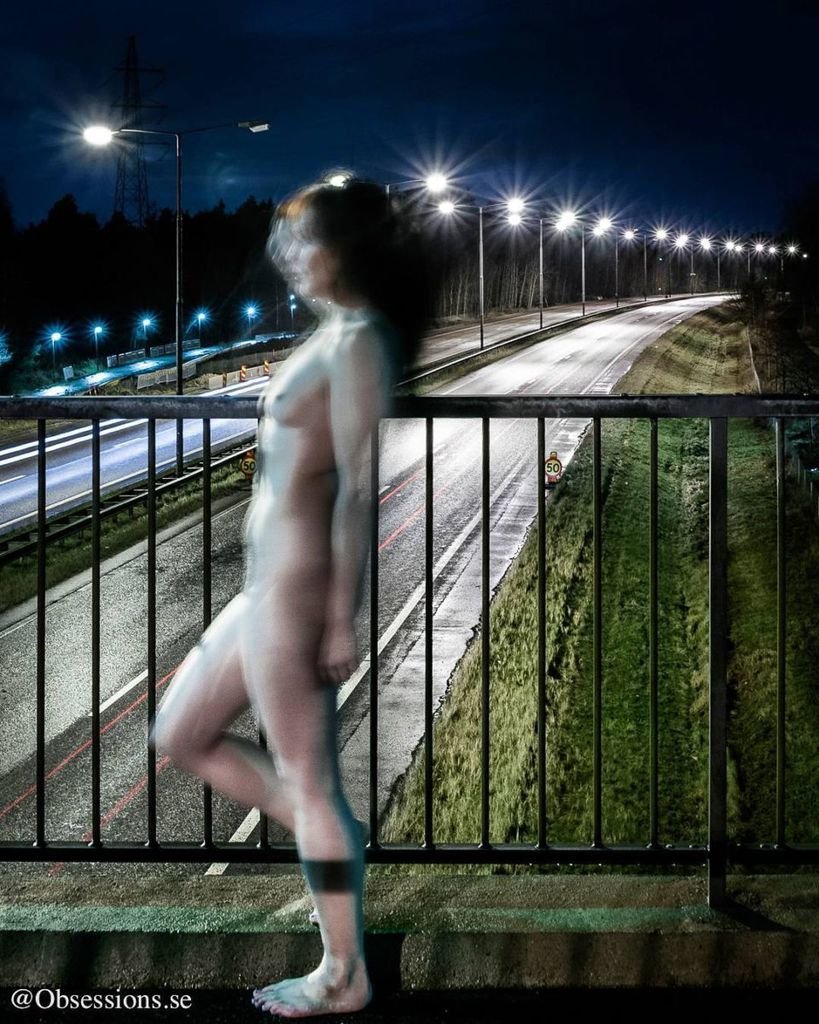 Erotic photo shoot on the street