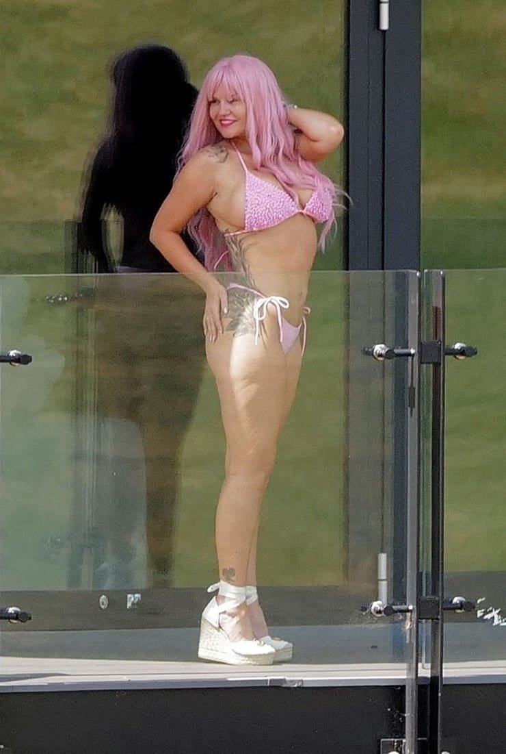 Kerry Cato Legs