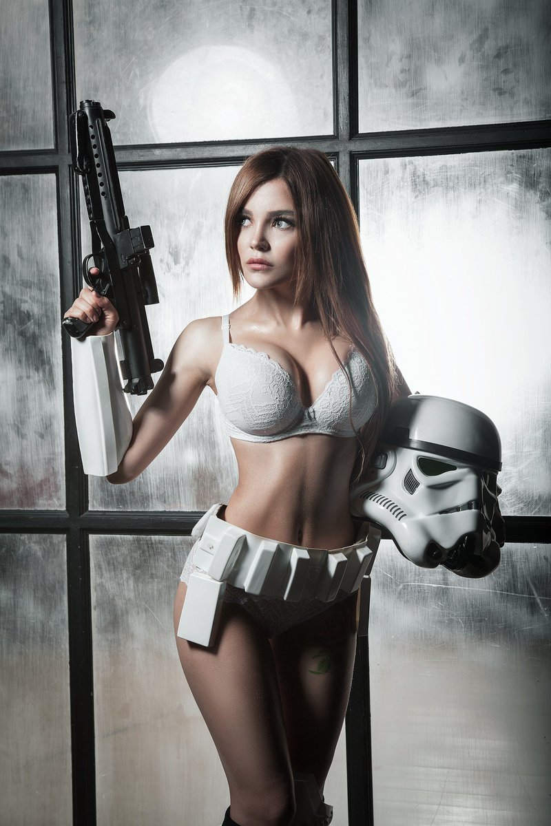 Milina Mortal Kombat Christina Fink