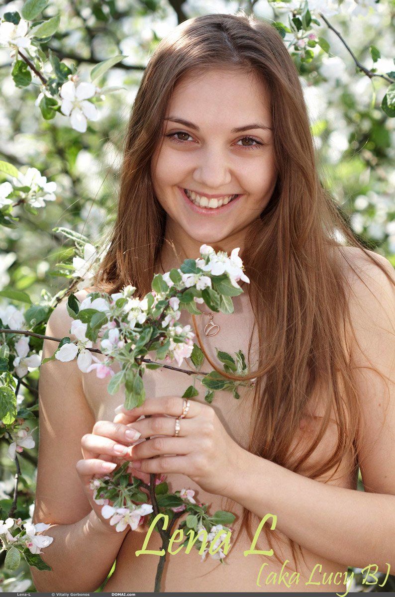 Lena l model