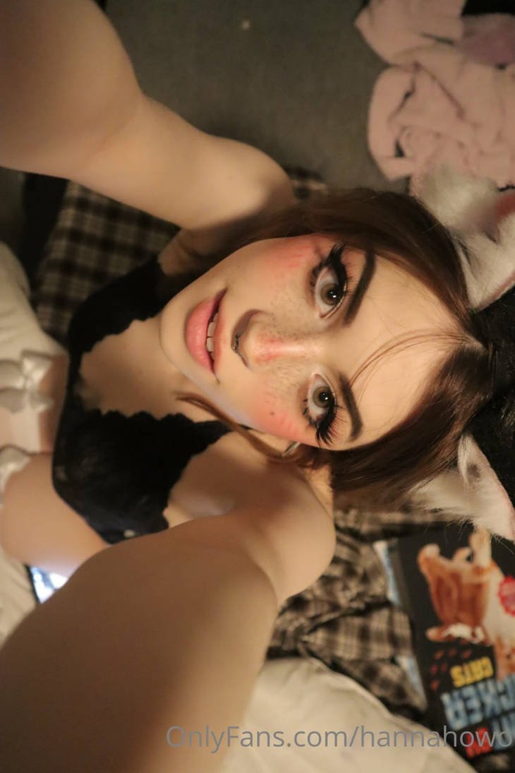 Hanna Owo plums