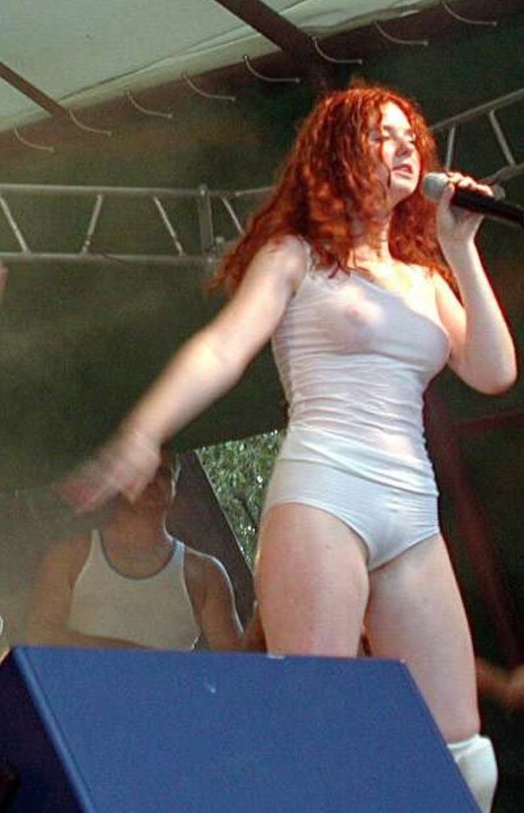 Elena Katina chest