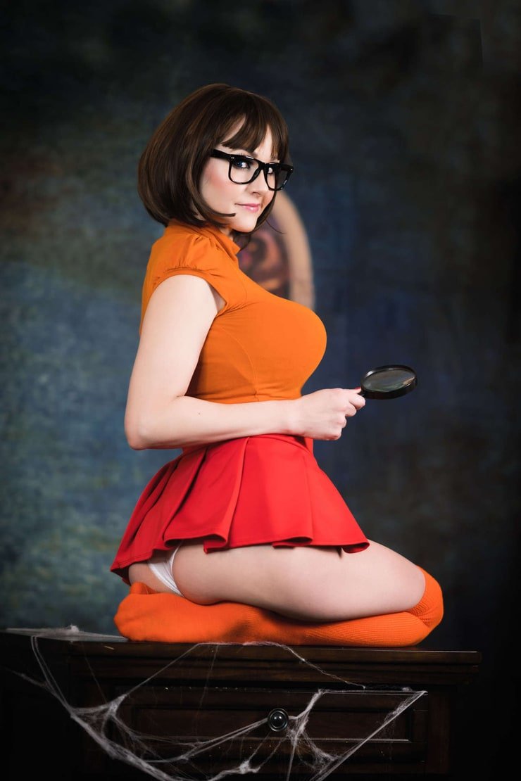 Angie Griffin Daphne Cosplay