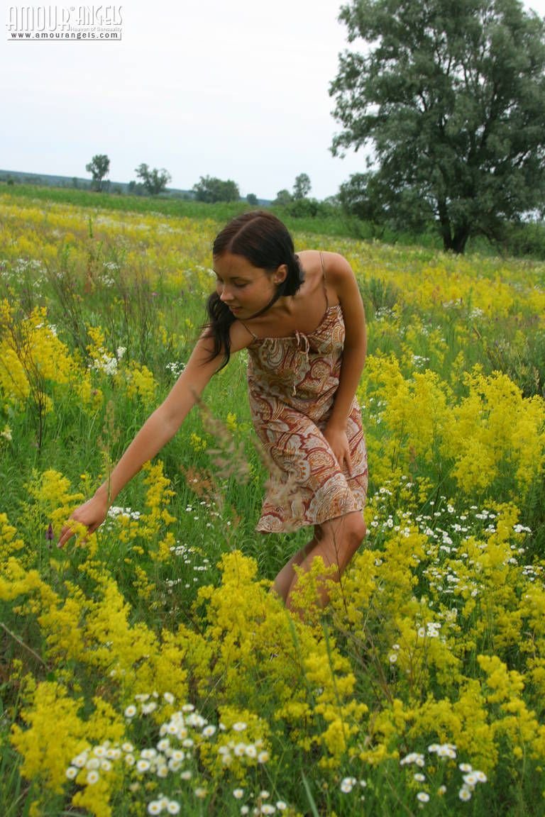 Alessa z model