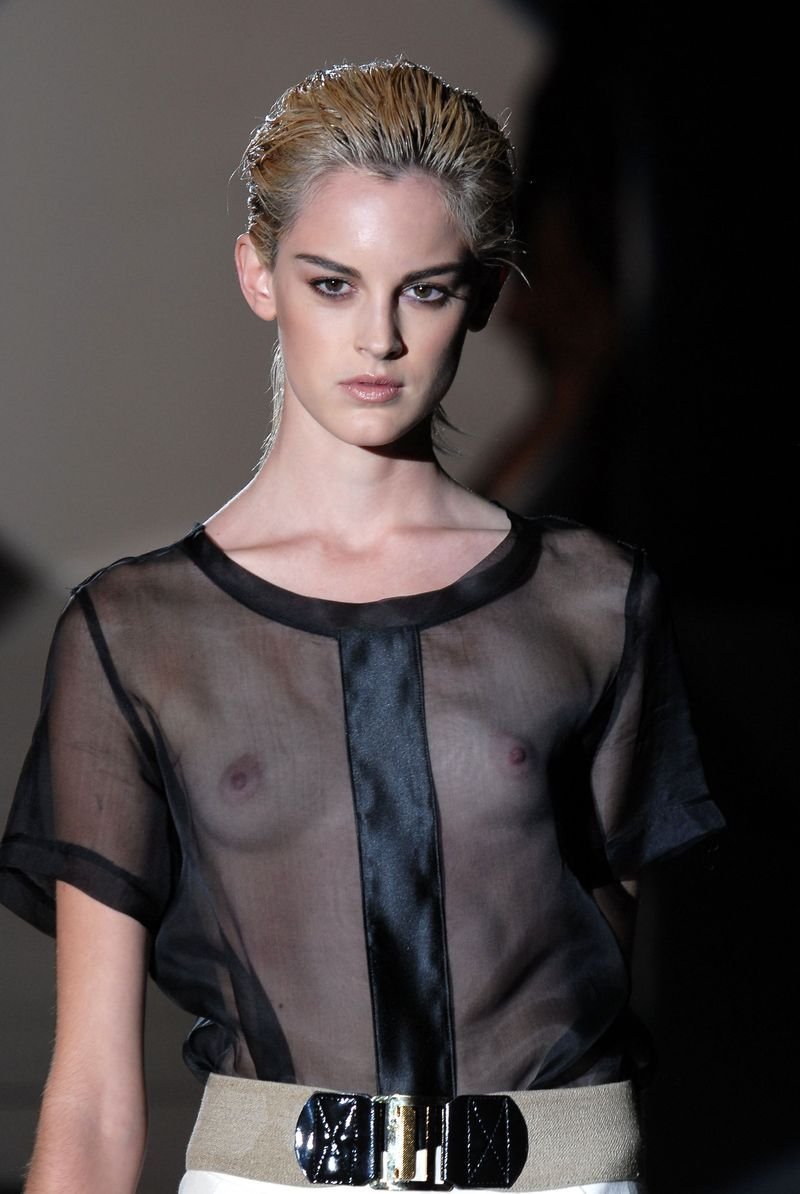 The model lit up the nipple