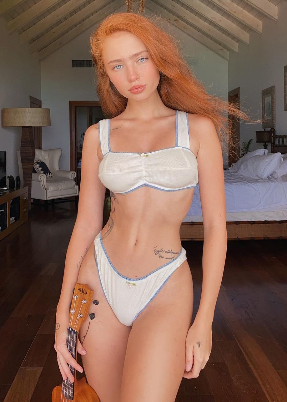 Helena Kristensen Coco de Mer