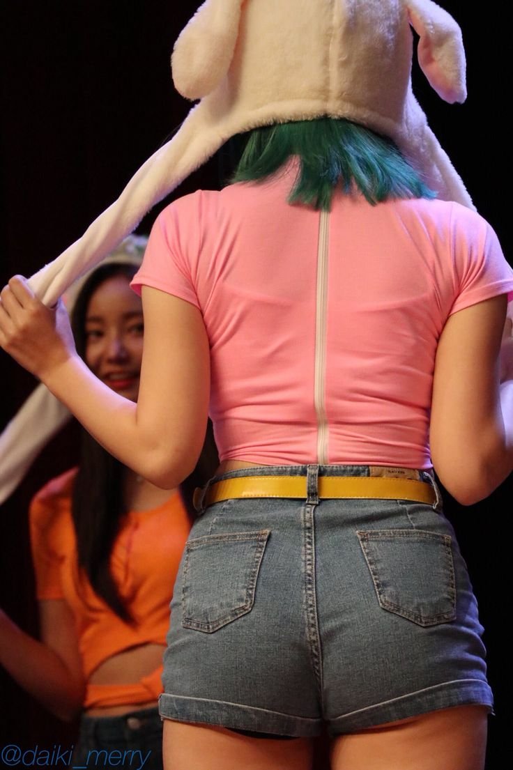 Nancy Momoland Popka