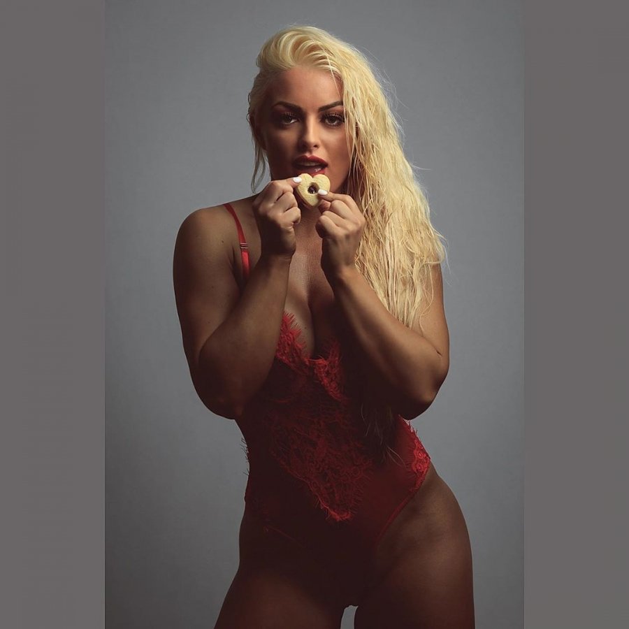 Mandy Rose photo