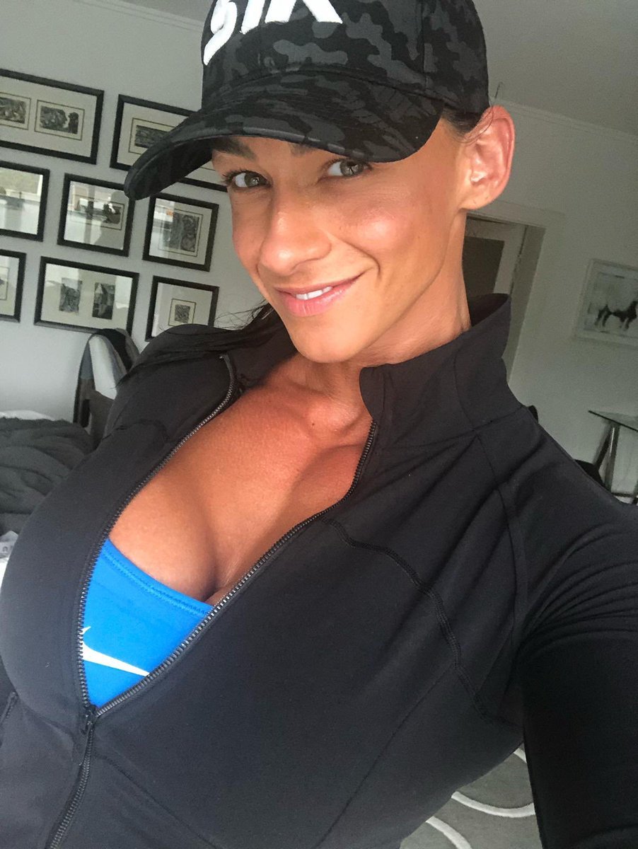 Cynthia 35