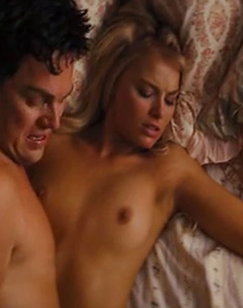 Margot Robbie Wolf with Wall Street 18