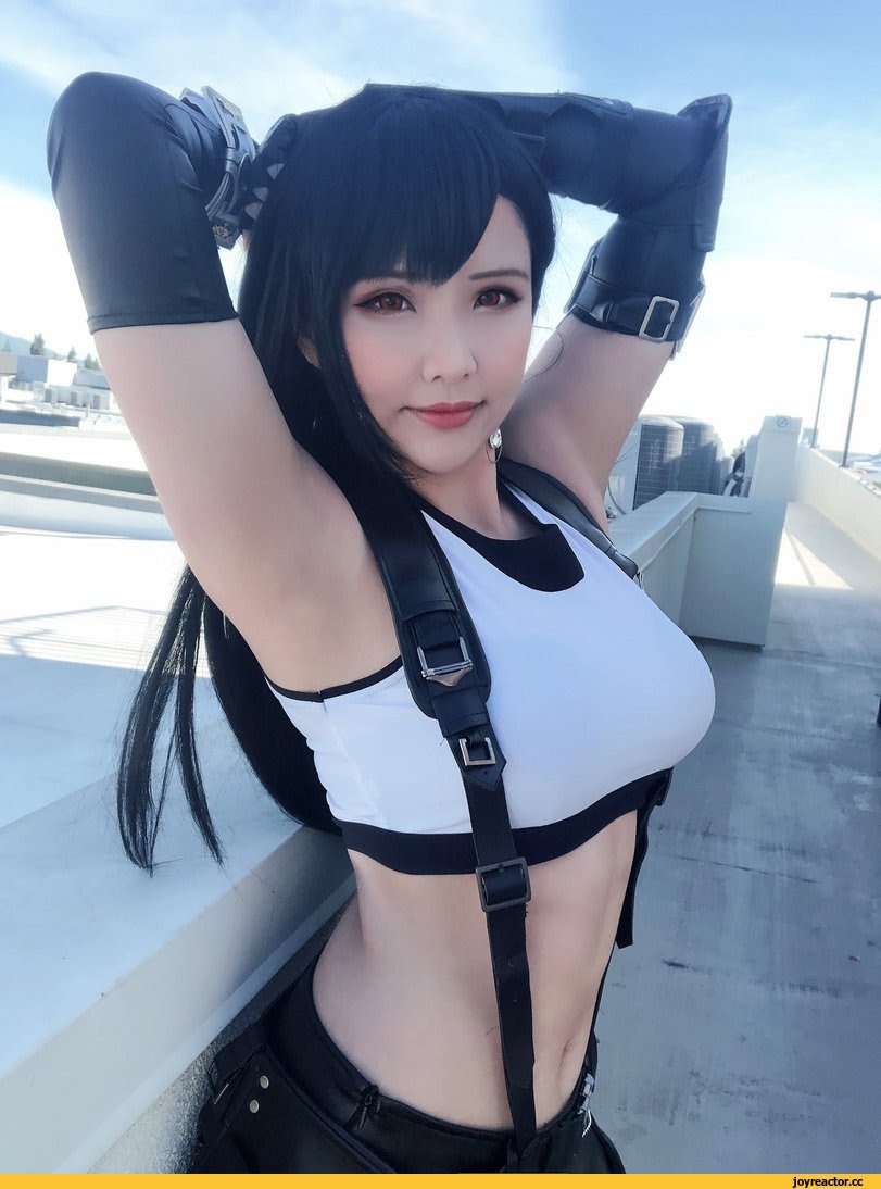 Hana Bunny cosplayer