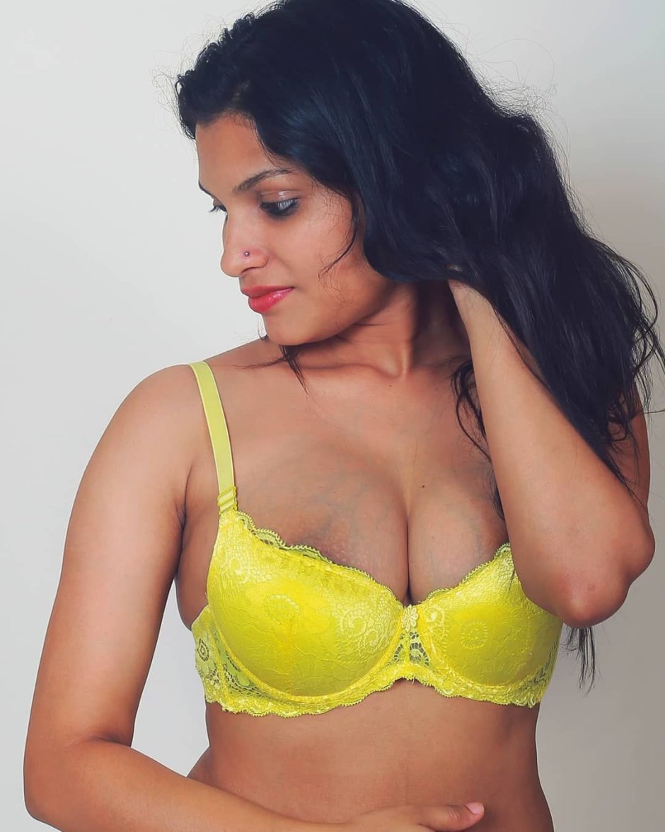 Niksindian Actress Name