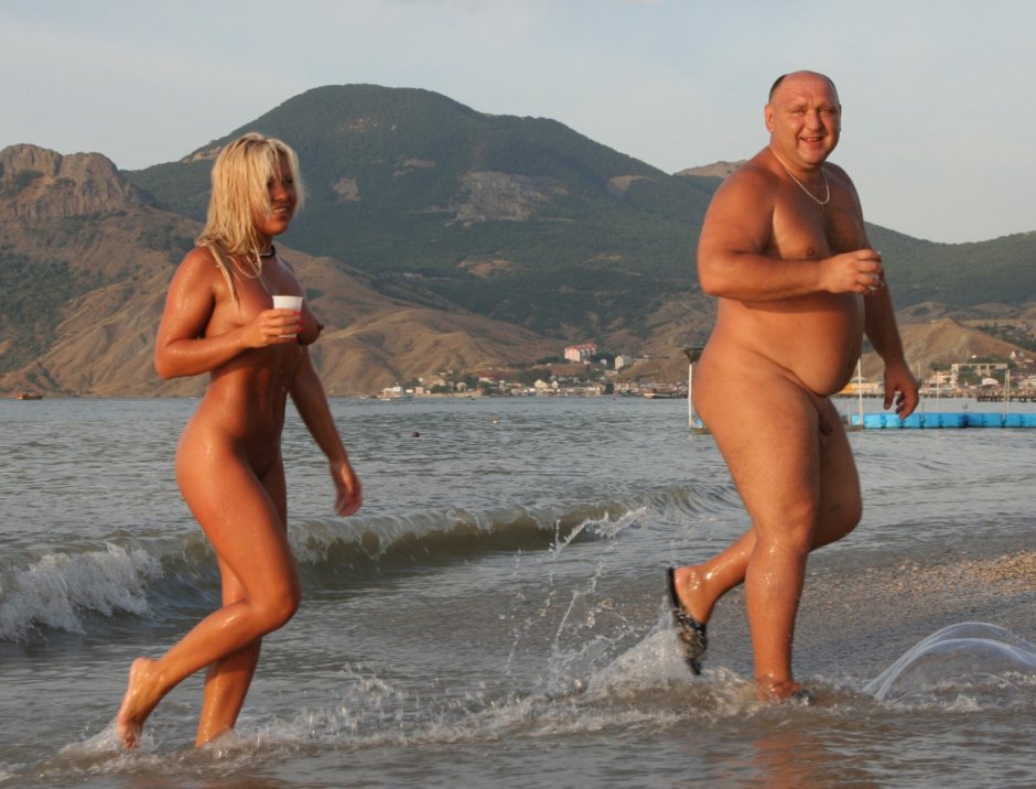 Fuck on the beach amateur