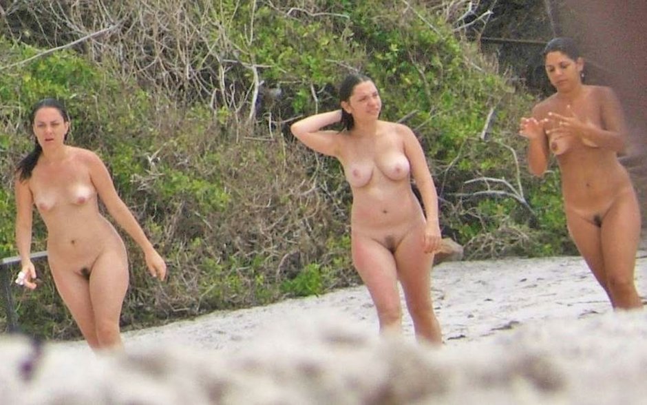 Brazilian nudists of the family