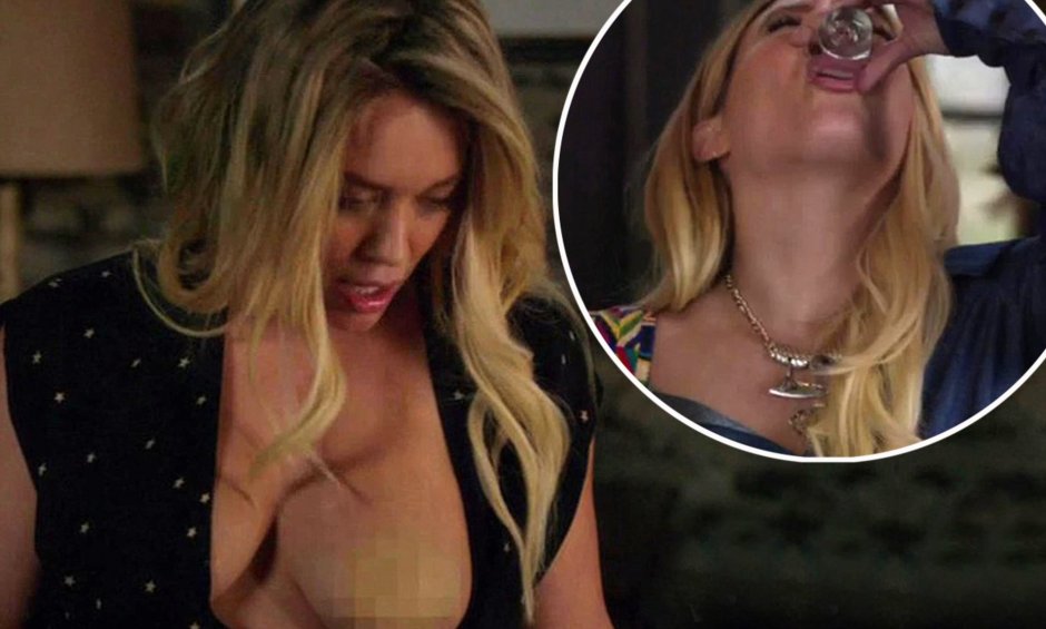 Hilary Duff Topless