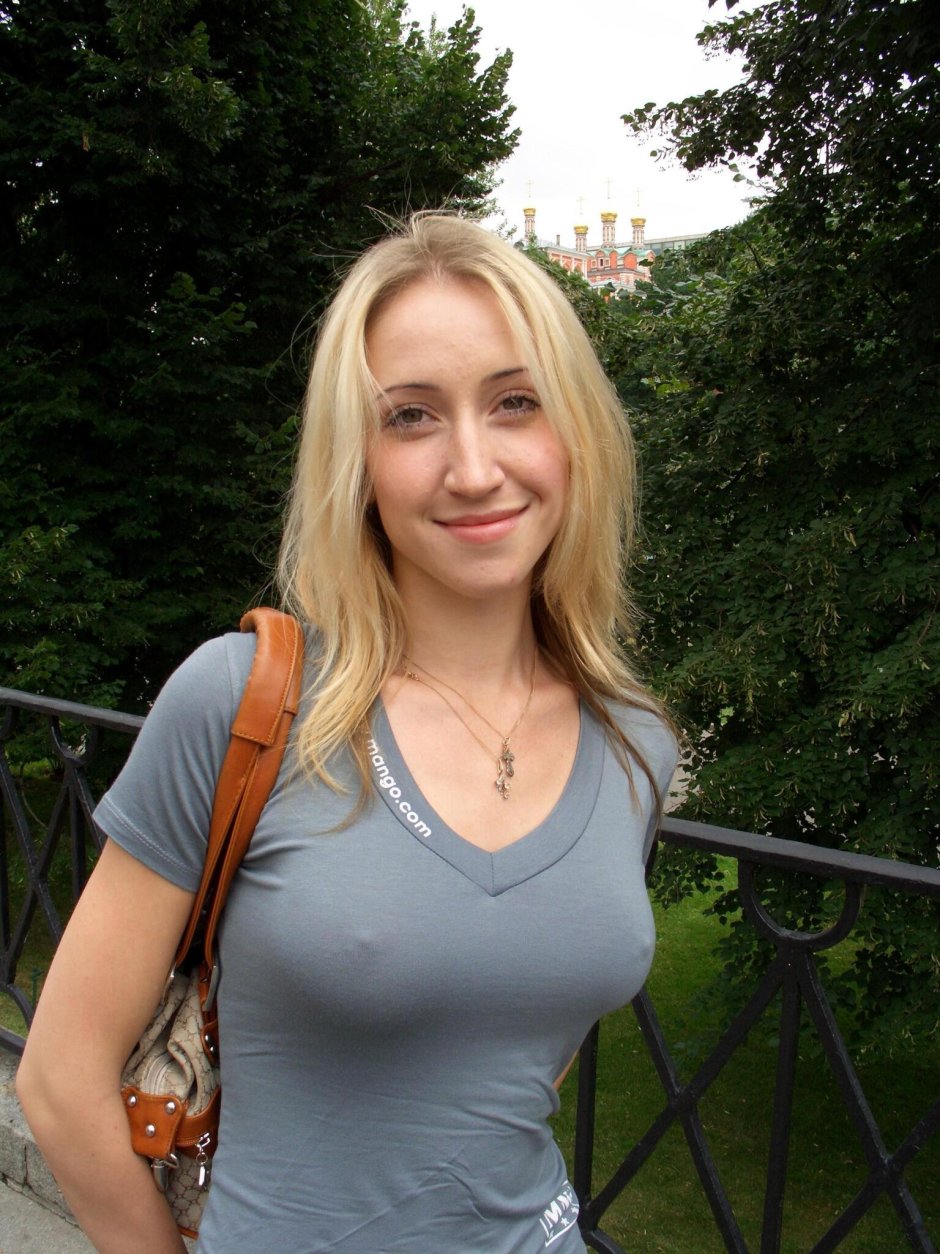 Molly Eskam 2020
