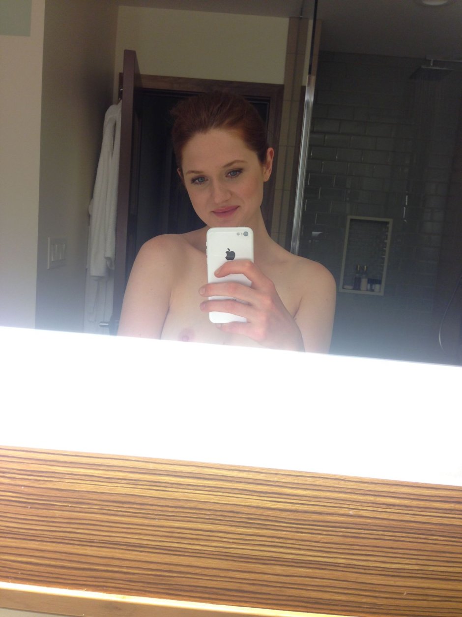 Bonnie Wright drain