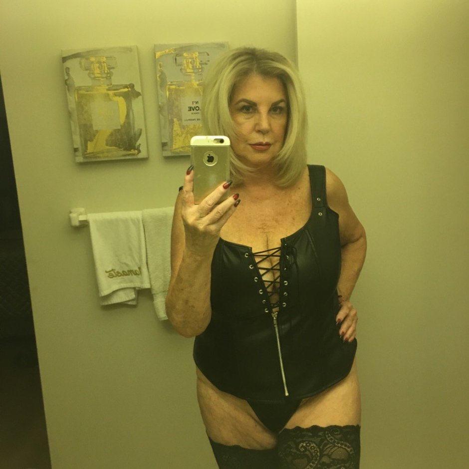 Jane Makova is hot