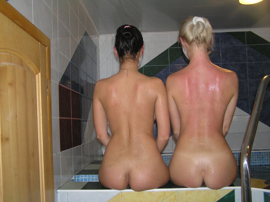 Girls in thongs in the bathhouse