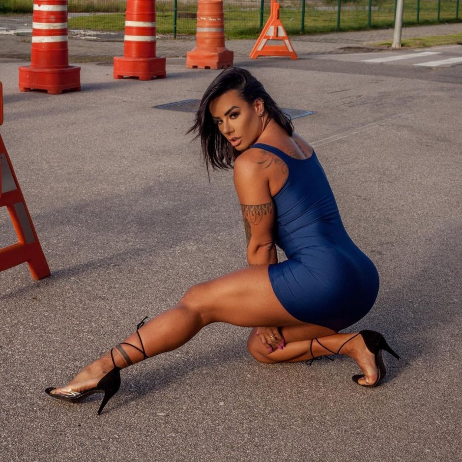 Brazilian fitness model Sue Lasmar
