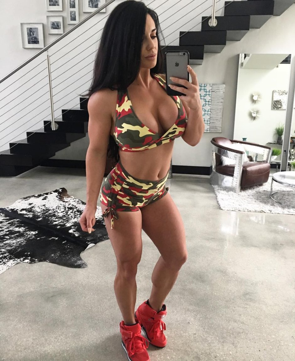 Sue Lasmar naked