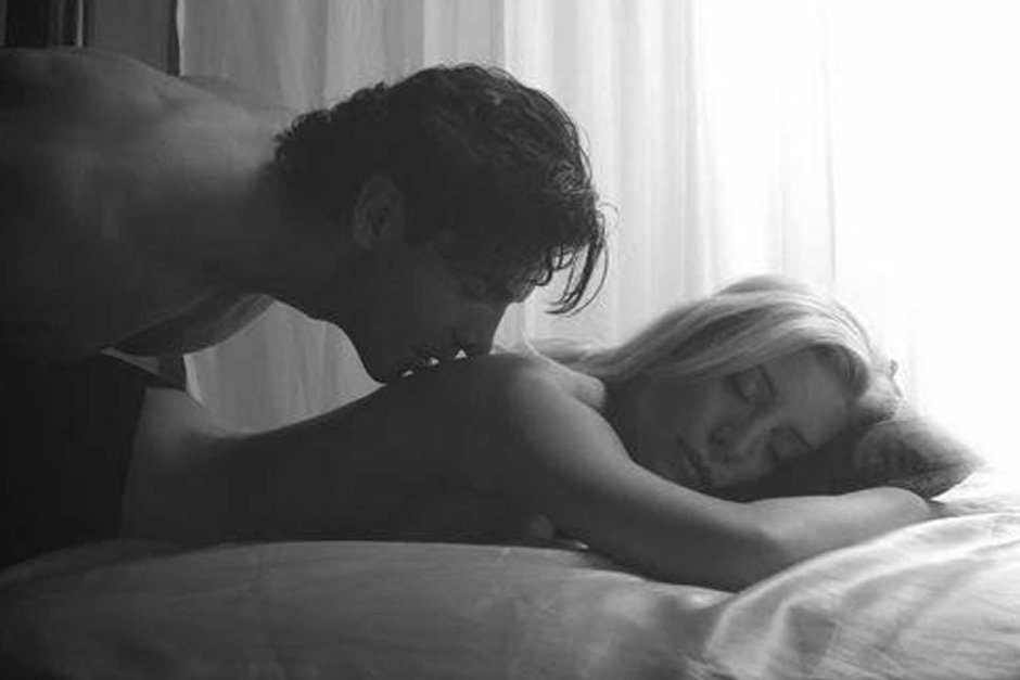Morning caresses