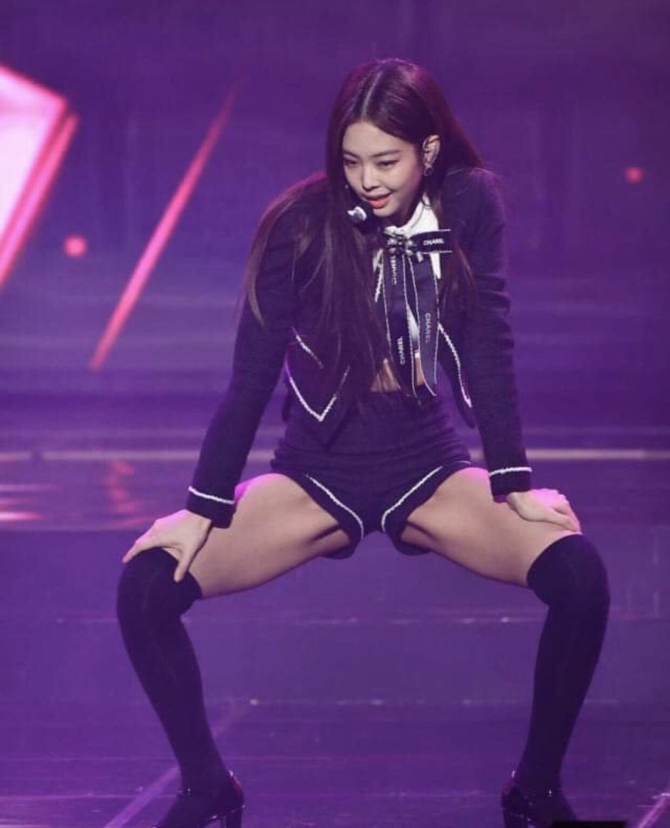 Nancy Momoland in shorts