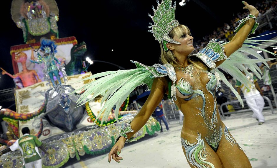 Andrea Martins Brazili Carnival Naked
