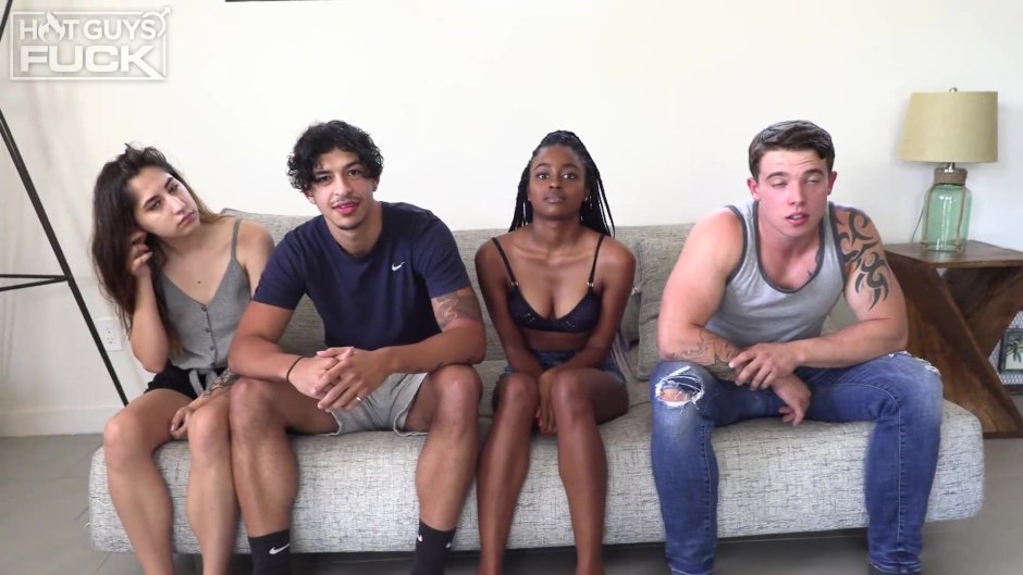 Hotguysfuck Group