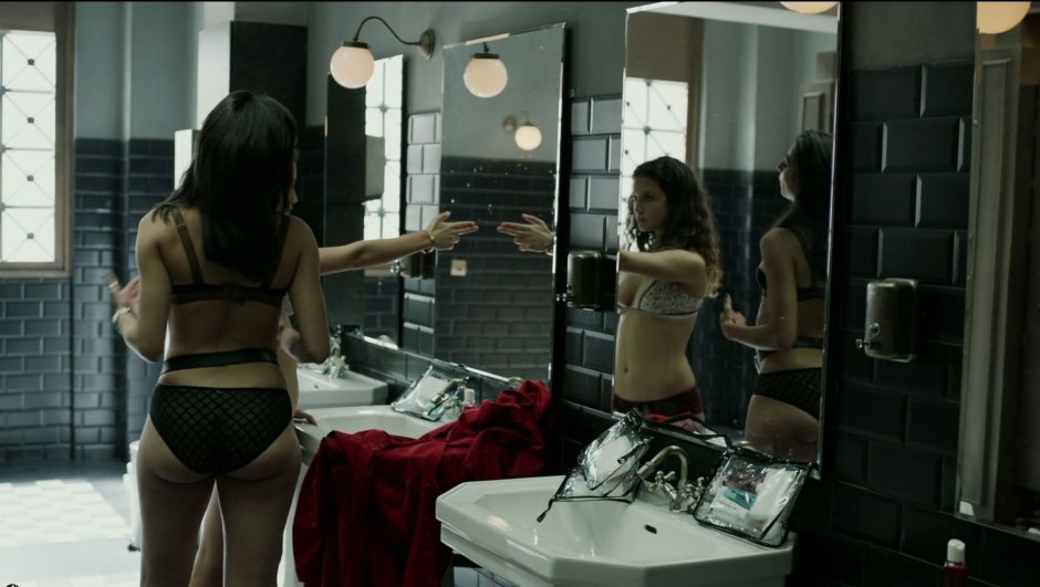 Jennifer Lopez Films 18 +