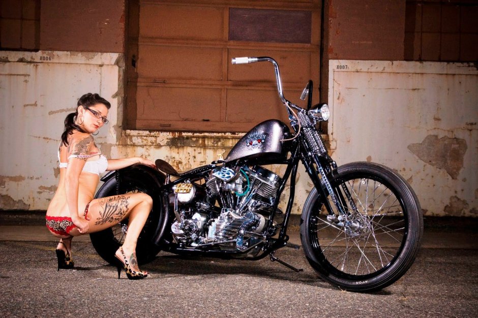 Mega Chopper Babe