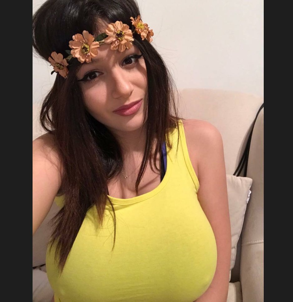 Julia Tikao