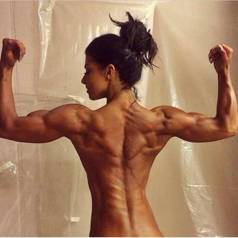 Nakpcaya back of the girl