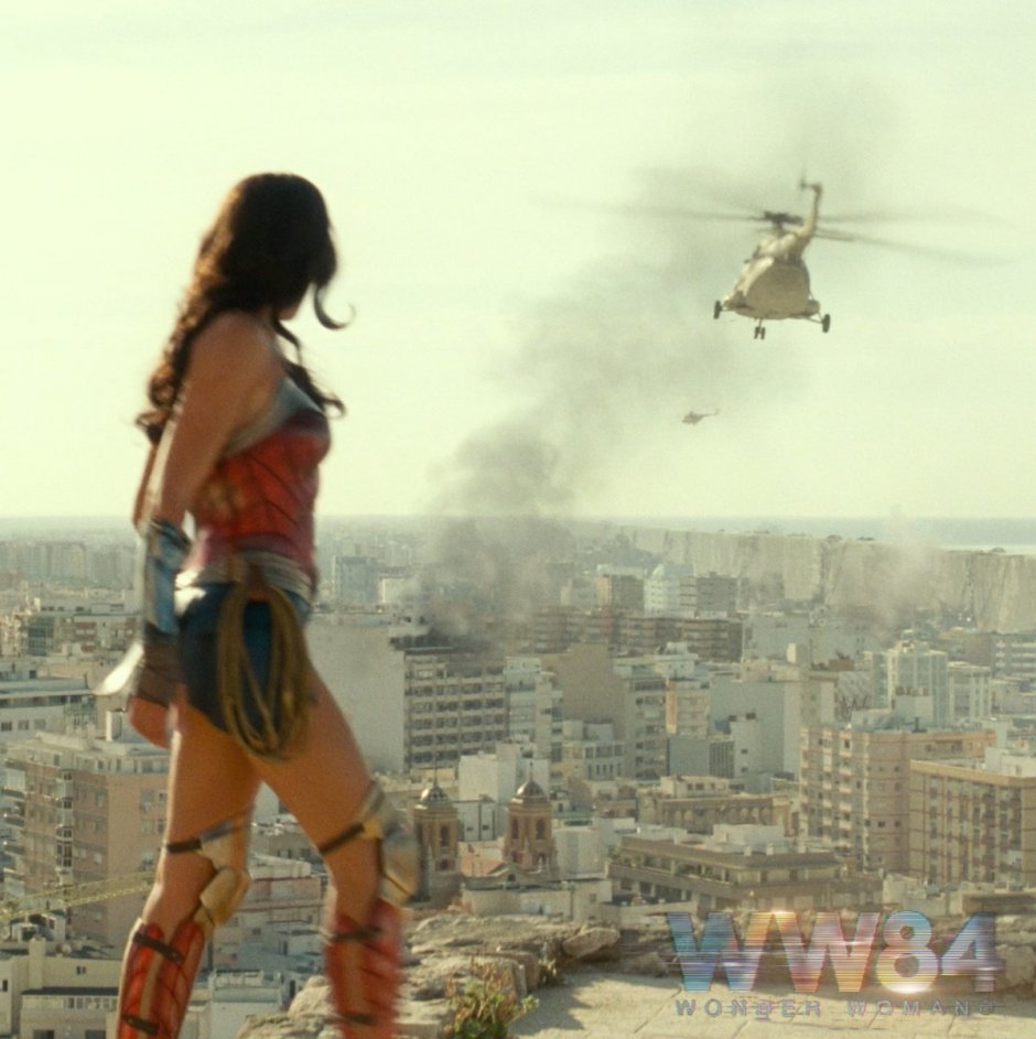 Gal Gadot in the film three nine