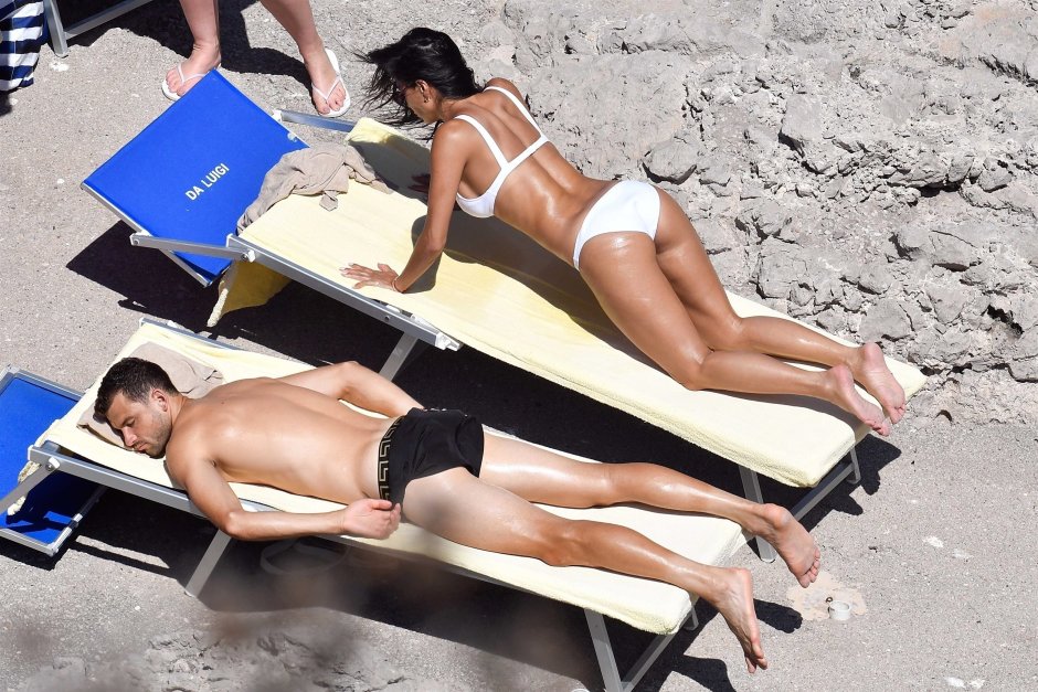 Nicole Scherzinger in Bikini 2021