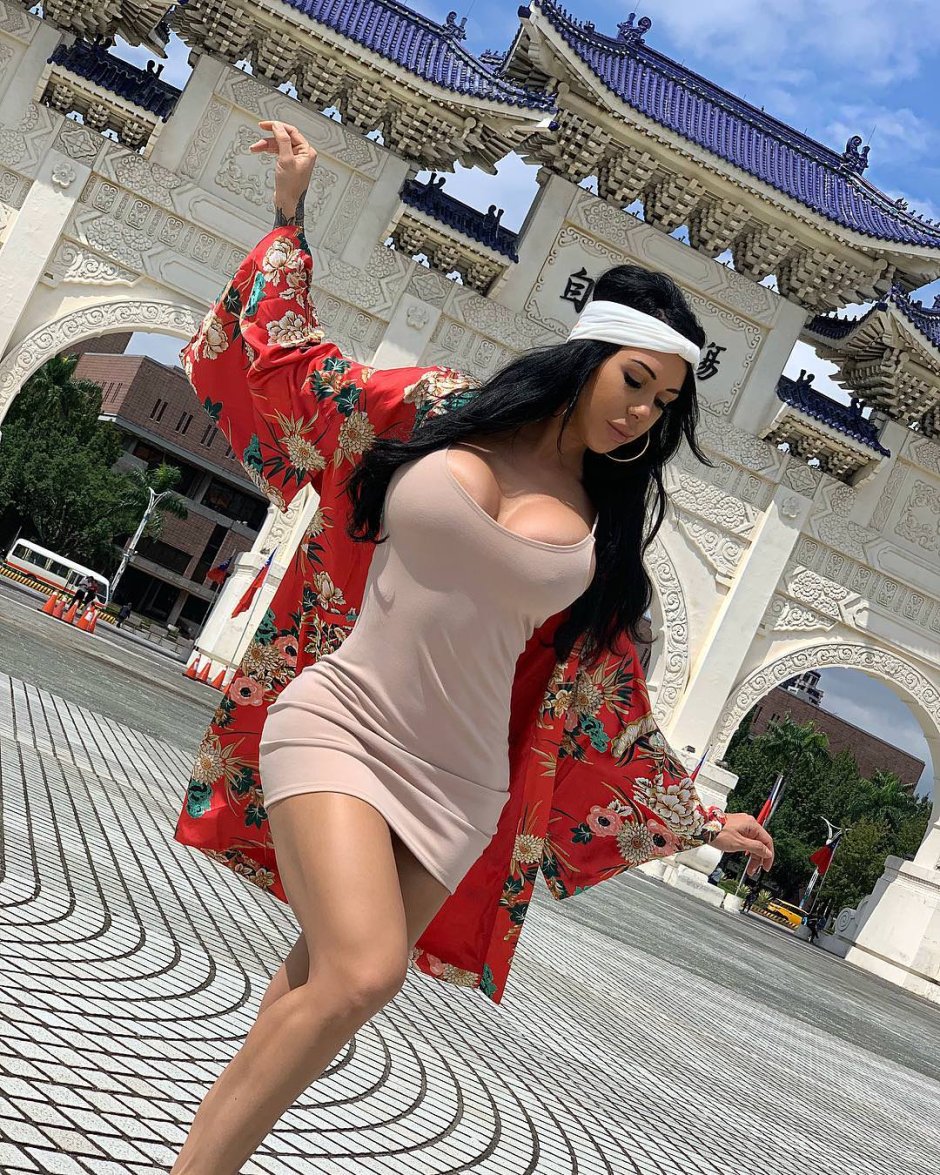 Ilenn Santos Secretary