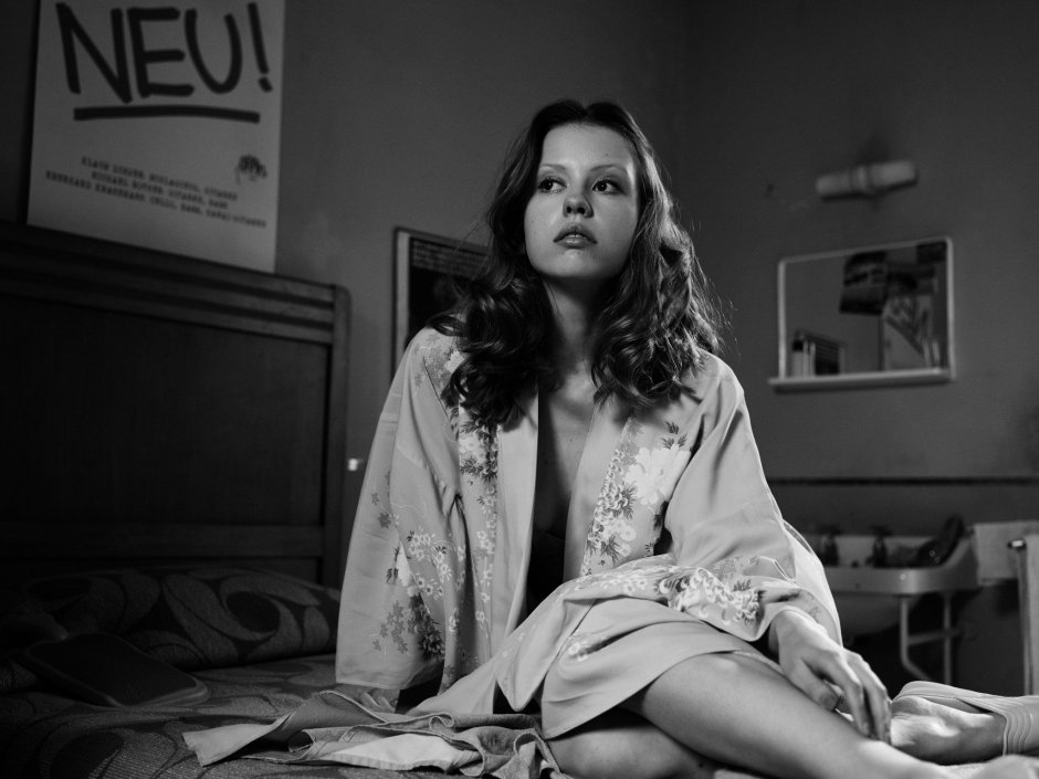 Mia goth naked rider