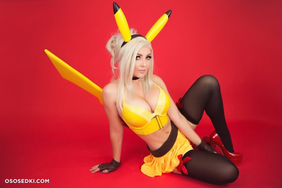 Mia Boyko Pikachu