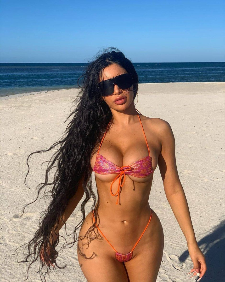 Martina Gusman Hot