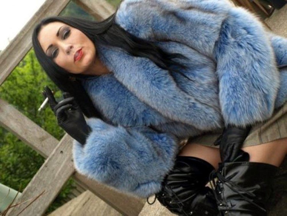Fetishists in furs