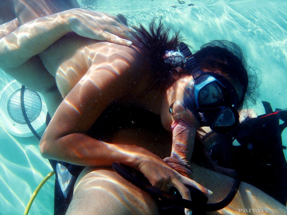 Diving nude