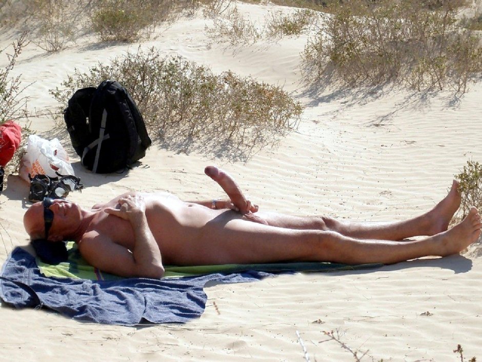 Unexpected erection on the beach