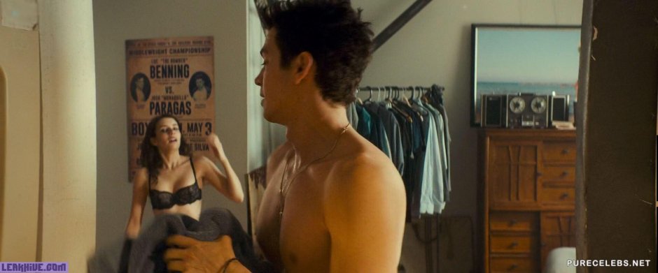 Emma Roberts Topless