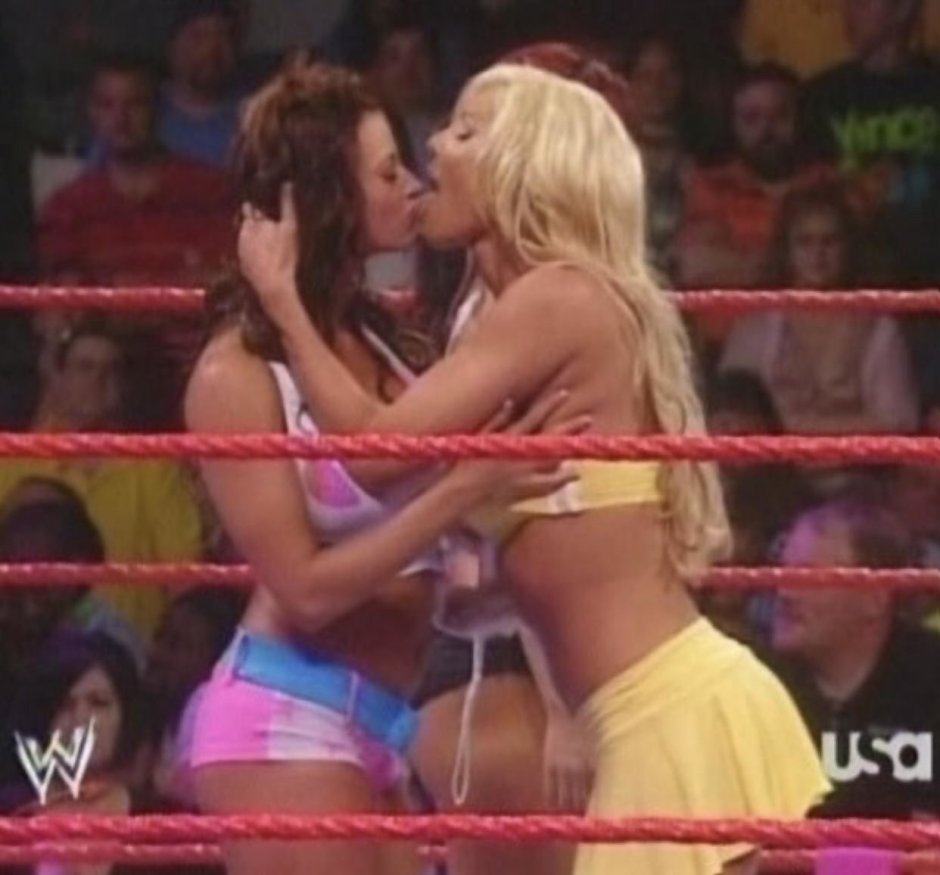 Candice Michelle Hotel Erotica Model Behavior