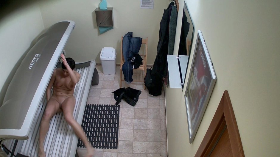 School Locker Room Peepping