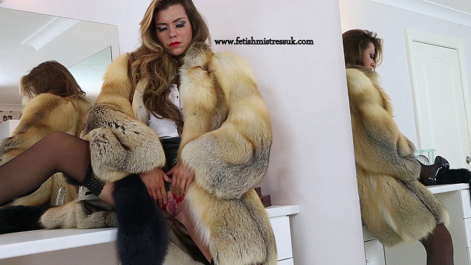 Furfetish in furs